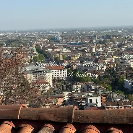 Prázdninový dům Livinn La Mansardina1 E La Mansardina2 Bergamo