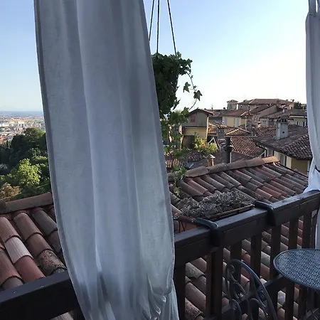 Livinn La Mansardina1 E La Mansardina2 Prázdninový dům